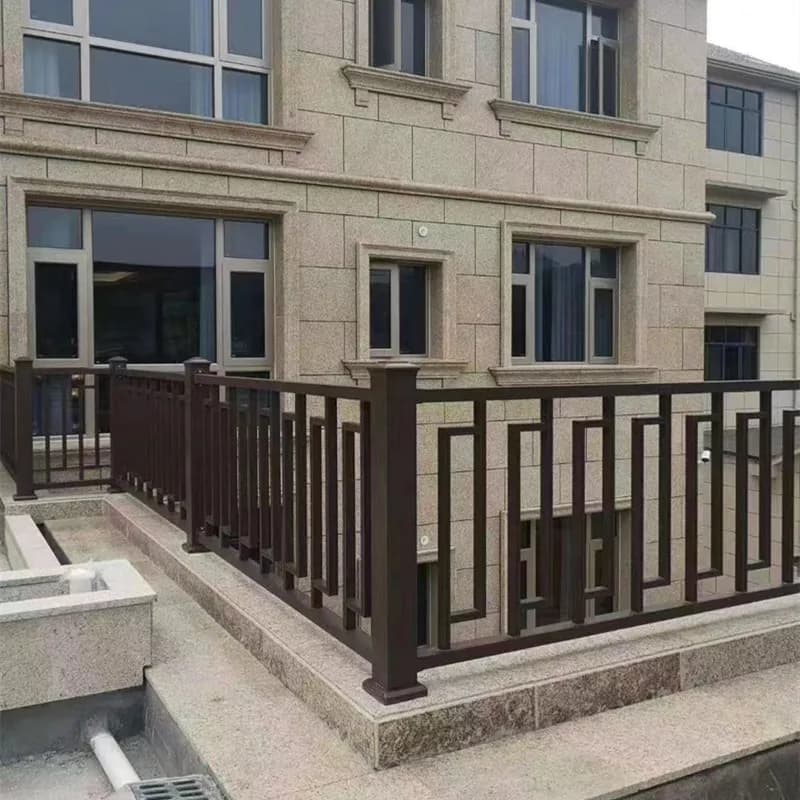 Clôture de garde-corps en aluminium forgé, clôture de villa de balcon, balustrades extérieures en fe