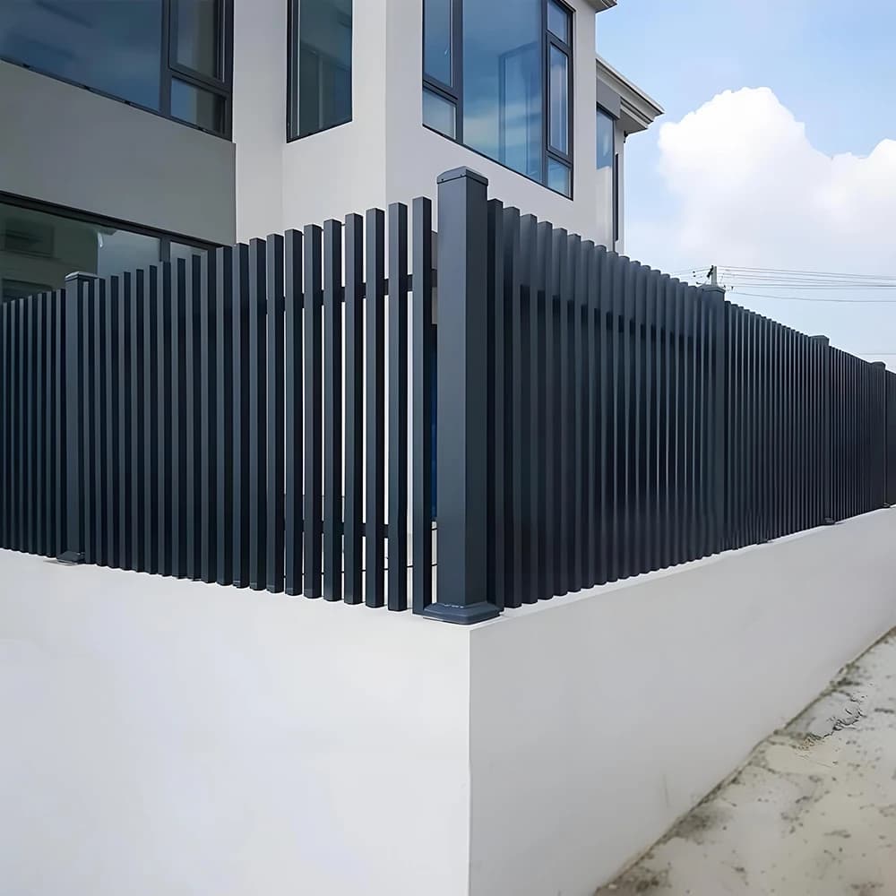 Planche de clôture en aluminium, nouveau design, jardin, piscine extérieure en métal