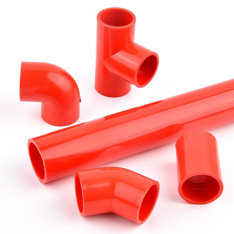 Raccord de tuyau en PVC rouge