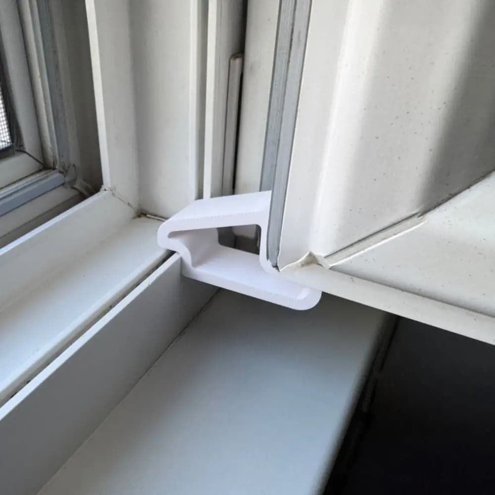 Cale de porte et fenêtre en plastique durable