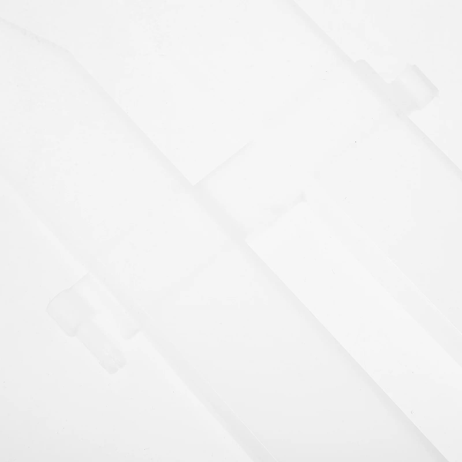 Clôture en plastique blanc