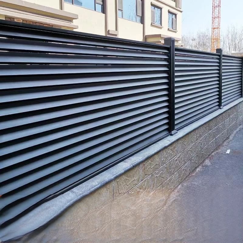 Garde-corps artistique en aluminium