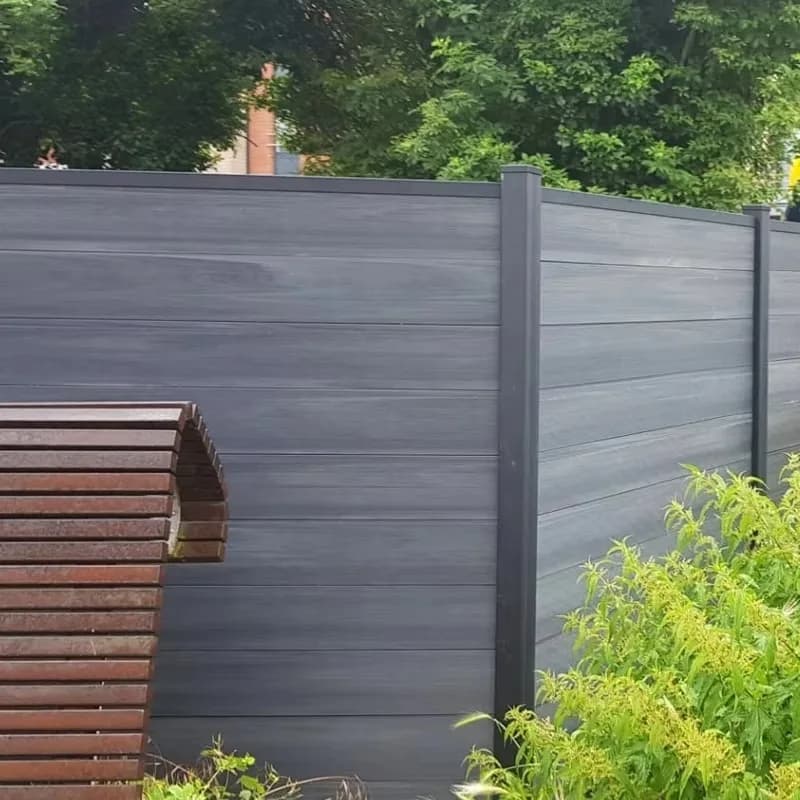 Panneau de clôture WPC multi-usages sur mesure