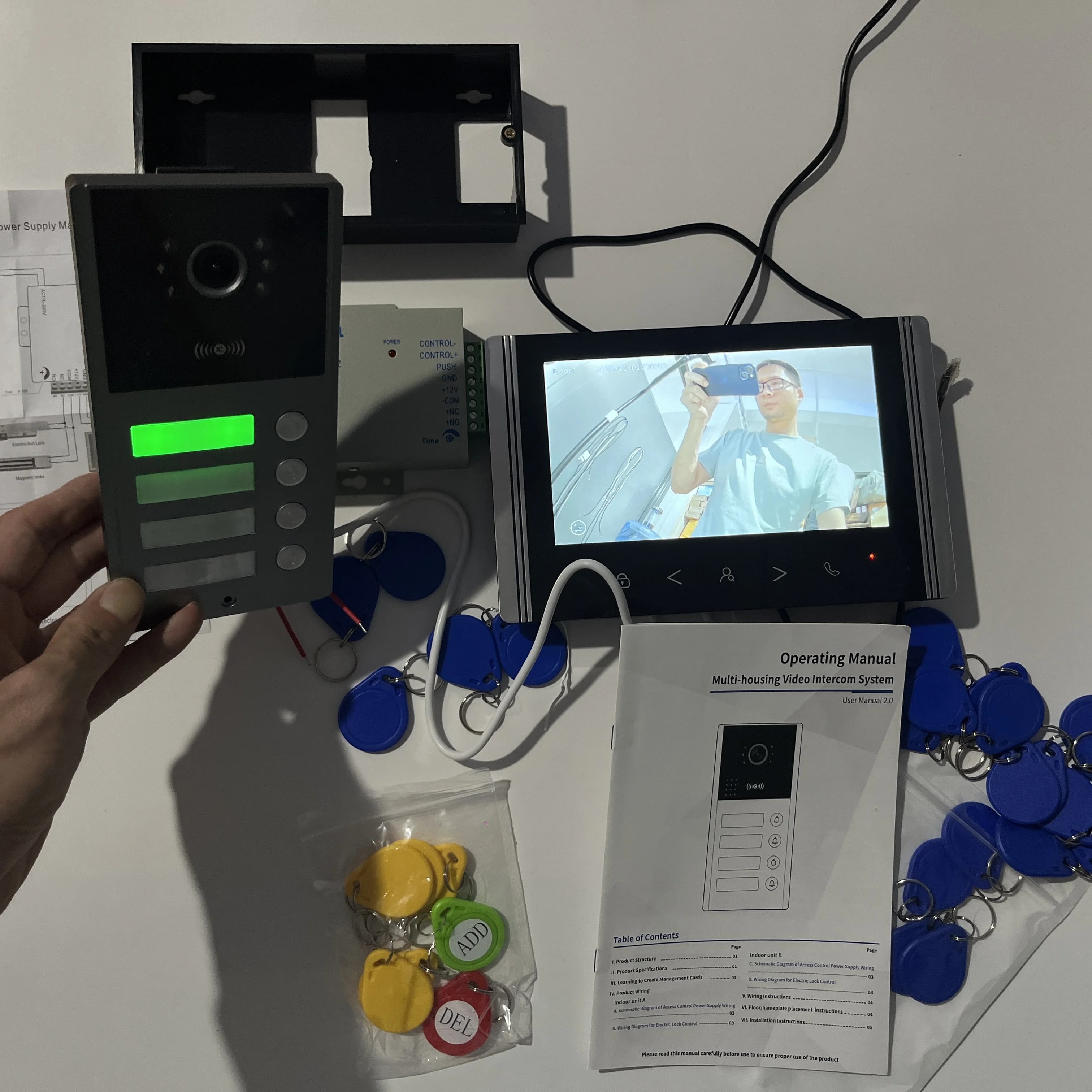 Interphone vidéo pour bâtiment d'appartement