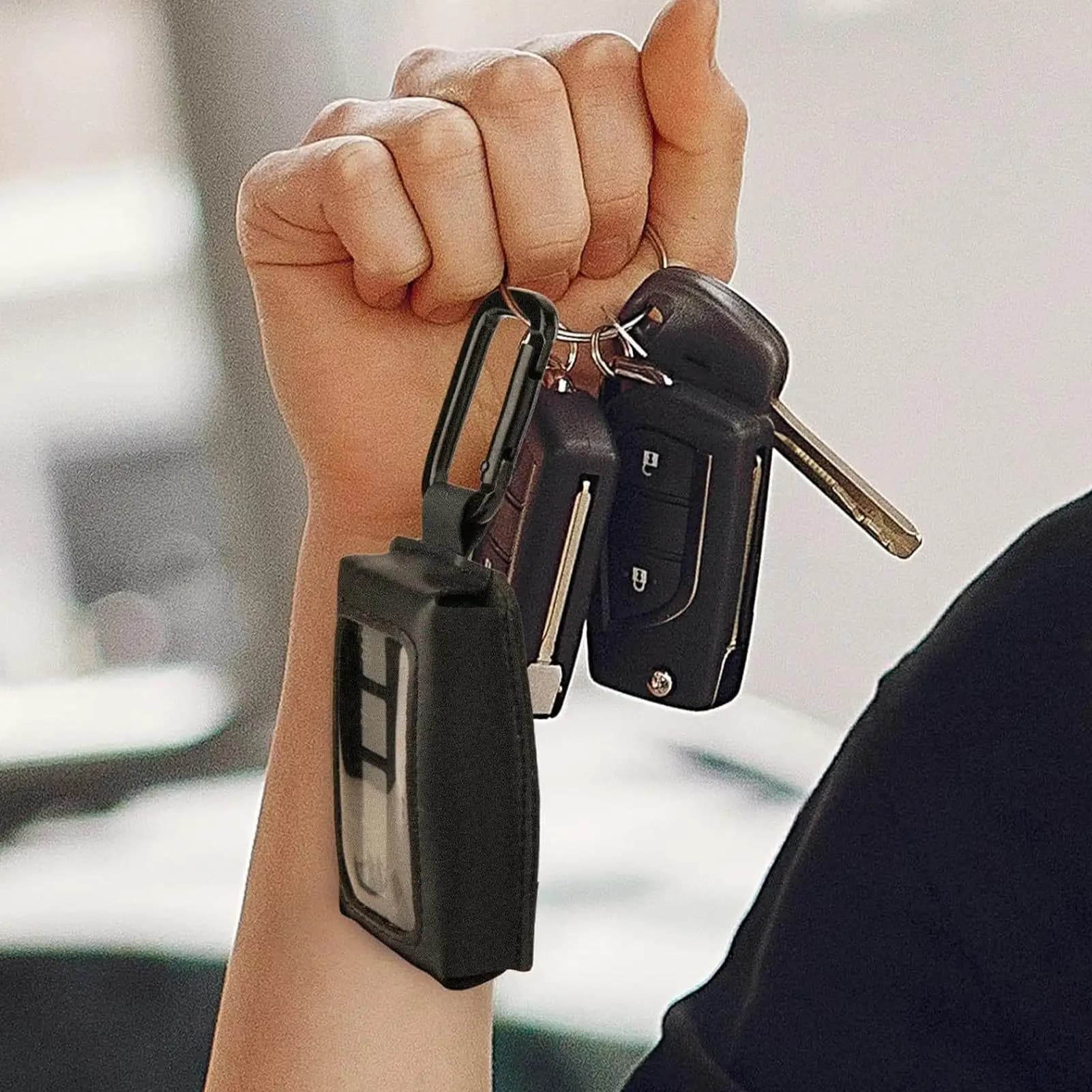 Étui pour ouvre-porte de garage avec mousqueton