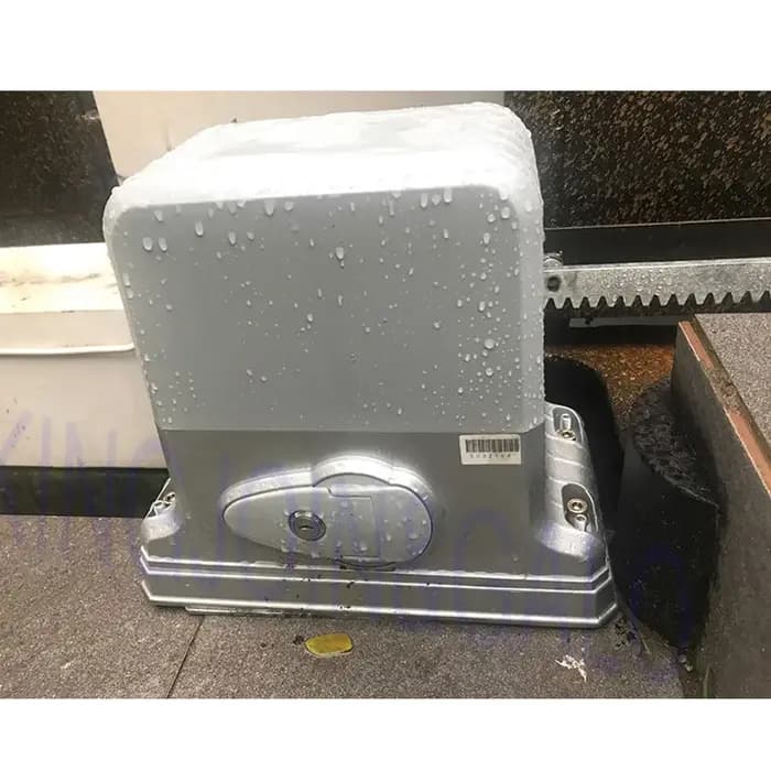 Ouvre-porte coulissant automatique Max pour portails jusqu'à 5 m/16 pieds de long, capacité de 4000 lb, ferme-porte coulissant