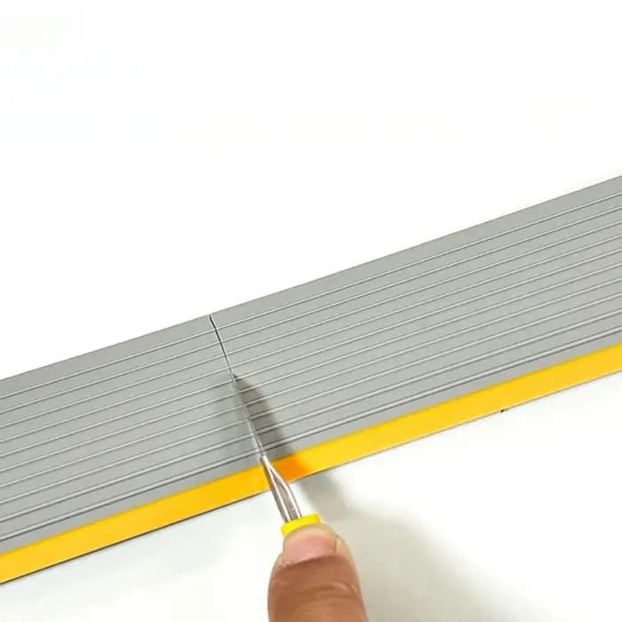Tapis de rampe polyvalent 0.9m/35.43 pouces, 1 pièce, rampe de seuil de porte, auto-adhésive, Durable, échelle rayée, antidérapant, accessoire pour la maison