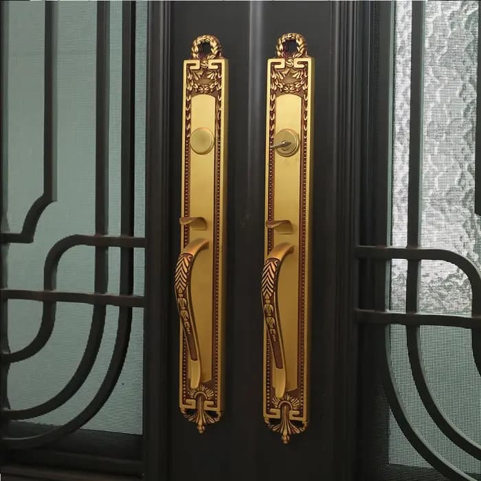 Porte rétro en fer forgé