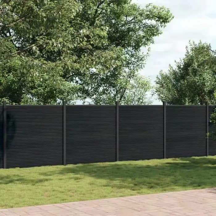 Barrière de sécurité extérieure, panneaux de clôture WPC, clôture de jardin en composite bois-plastique texturé moderne, durable, résistant aux intempéries