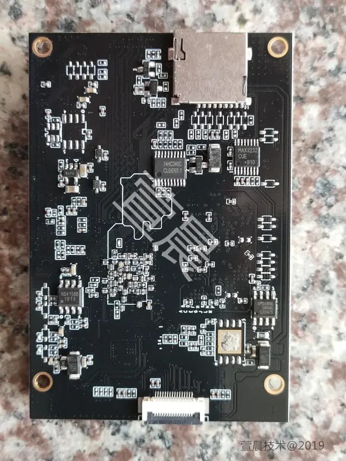 HI3516DV300 AI Machine de contrôle d'accès d'apprentissage profond