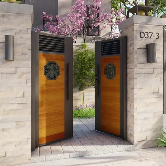 Porte d'entrée de cour de maison de jardin européenne