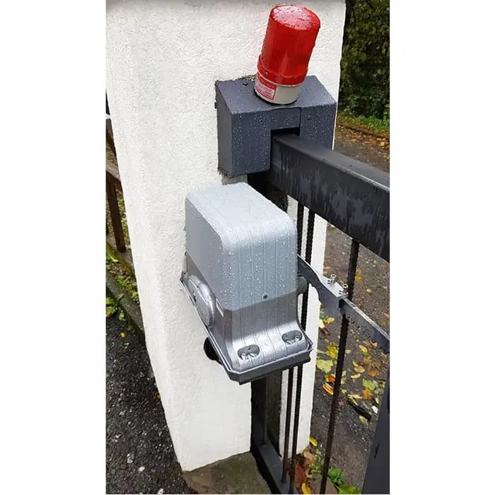 Ouvre-porte coulissant automatique Max pour portails jusqu'à 5 m/16 pieds de long, capacité de 4000 lb, ferme-porte coulissant